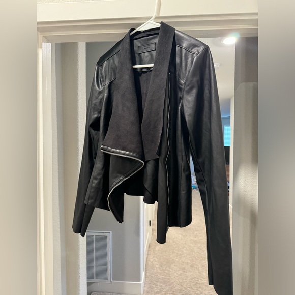 Like new - Blanknyc faux leather jacket - Large, Nordstrom - Picture 2 of 4
